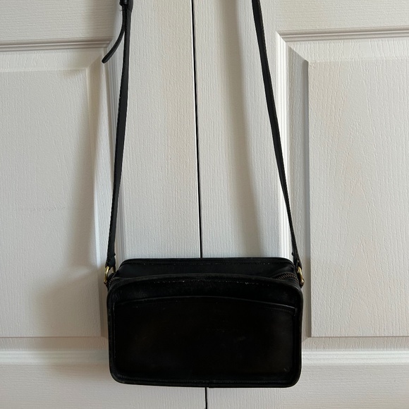 Vintage Coach Crossbody Swingpack 9974 - Picture 1 of 8